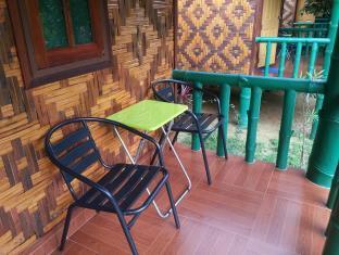 The Royal Bamboo Lodge Khao Sok National Park Exterior photo